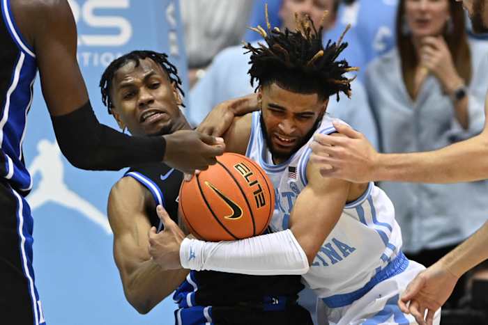 UNC basketball versus Duke